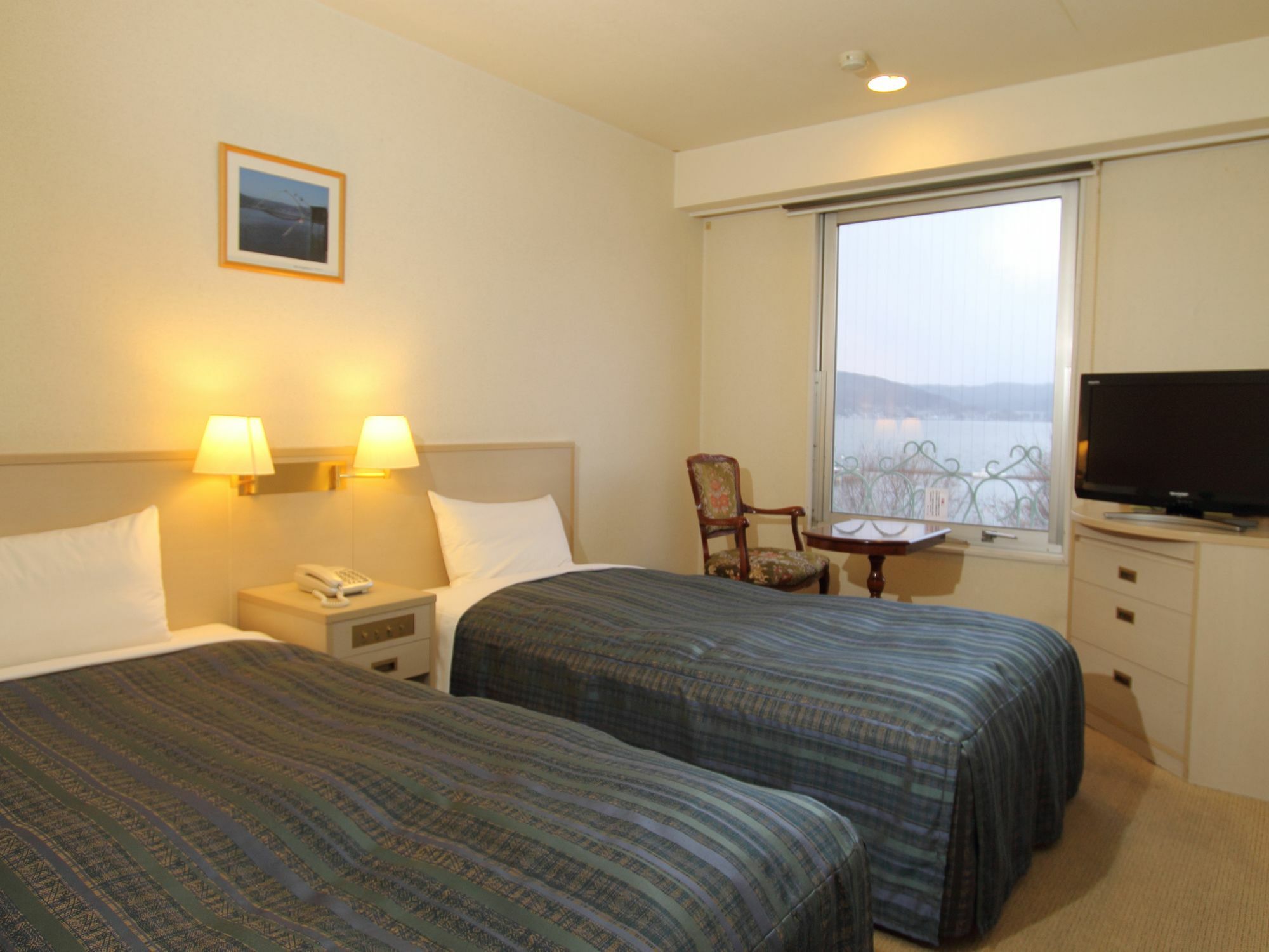 Suwa Lakeside Hotel Ngoại thất bức ảnh
